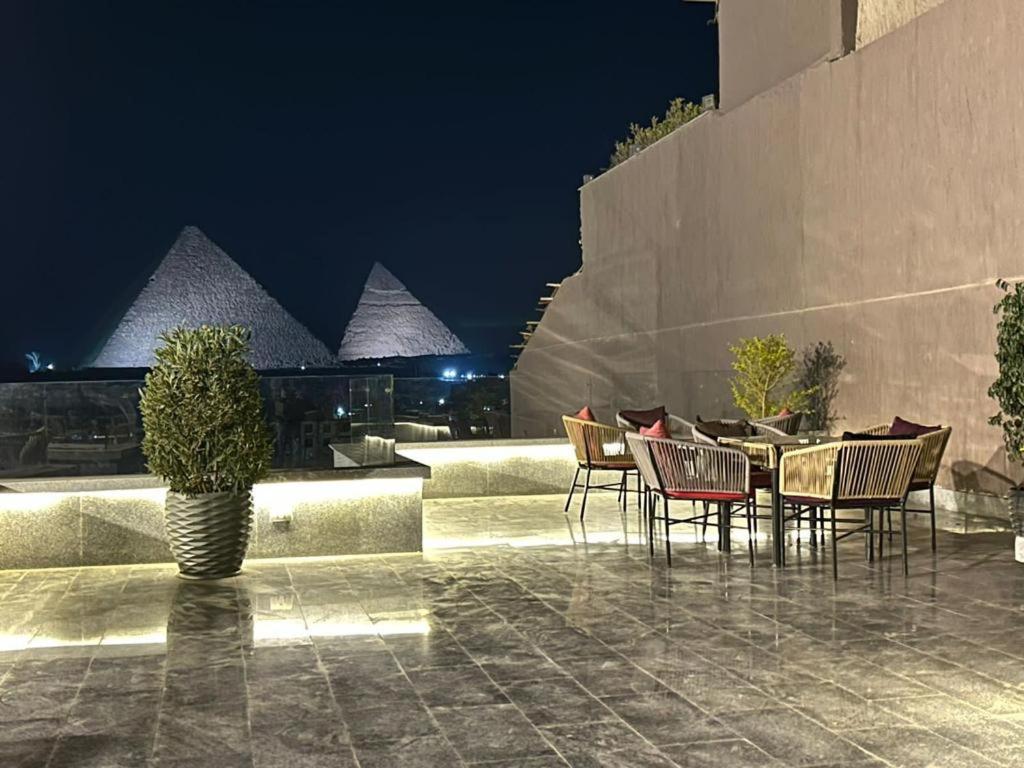Pyramid Front Hotel Al Kawm al Akhdar Exterior foto